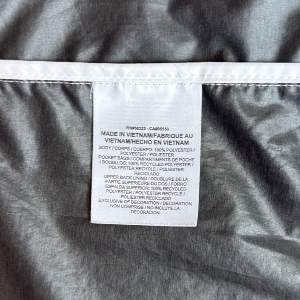Nike Women's Windbreaker Jacket - Picture 6 of 6